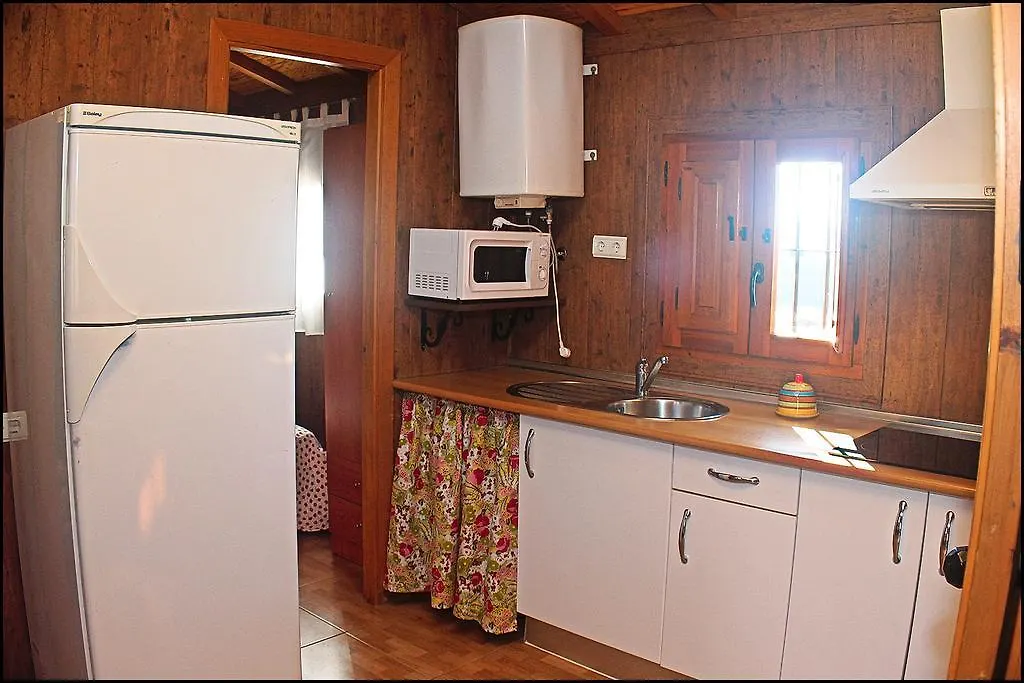 Bungalow Curro Pareja 131 كونيل ذي لا فرونتيرا 0*,  إسبانيا